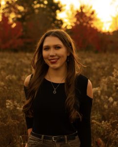  Portrait of Alexa Buelow, Wisconsin International Scholar, Class of 2030. 