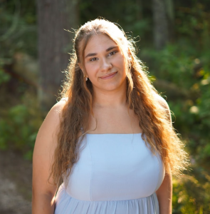  Portrait of Madison Beres, Wisconsin International Scholar, Class of 2030. 